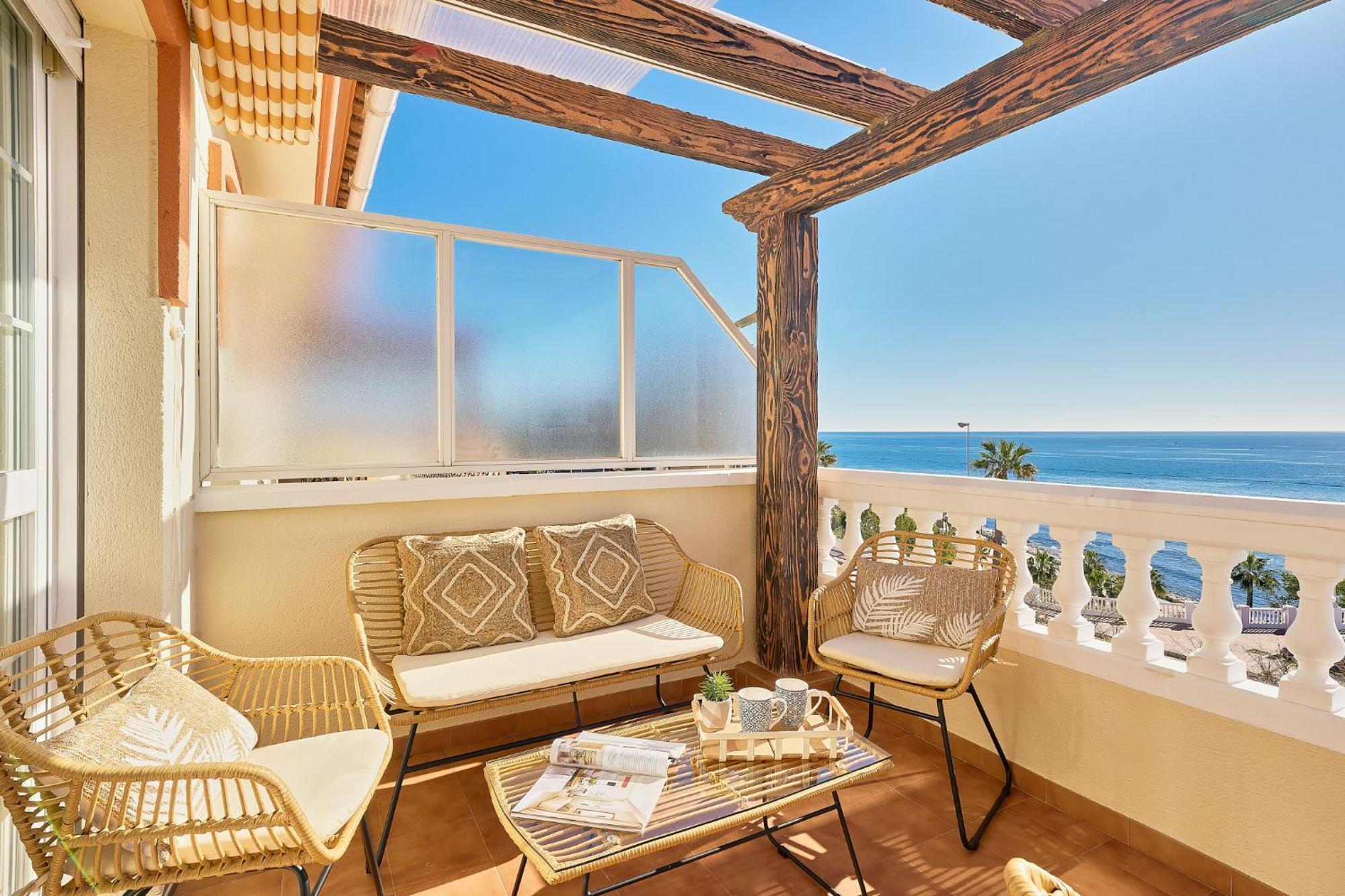 Sea La Vie By Lovely Rentals Benalmádena Exterior photo