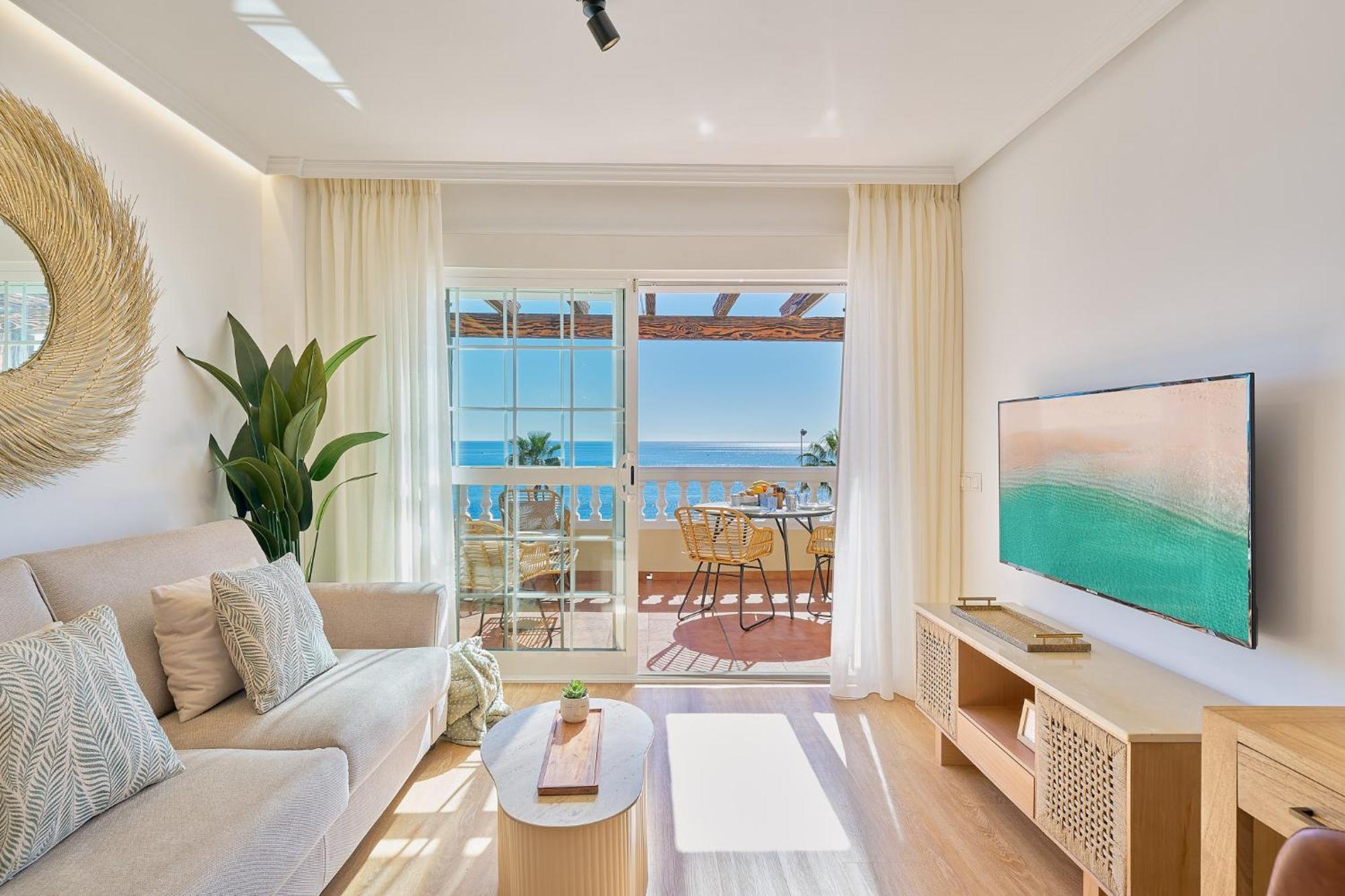 Sea La Vie By Lovely Rentals Benalmádena Exterior photo